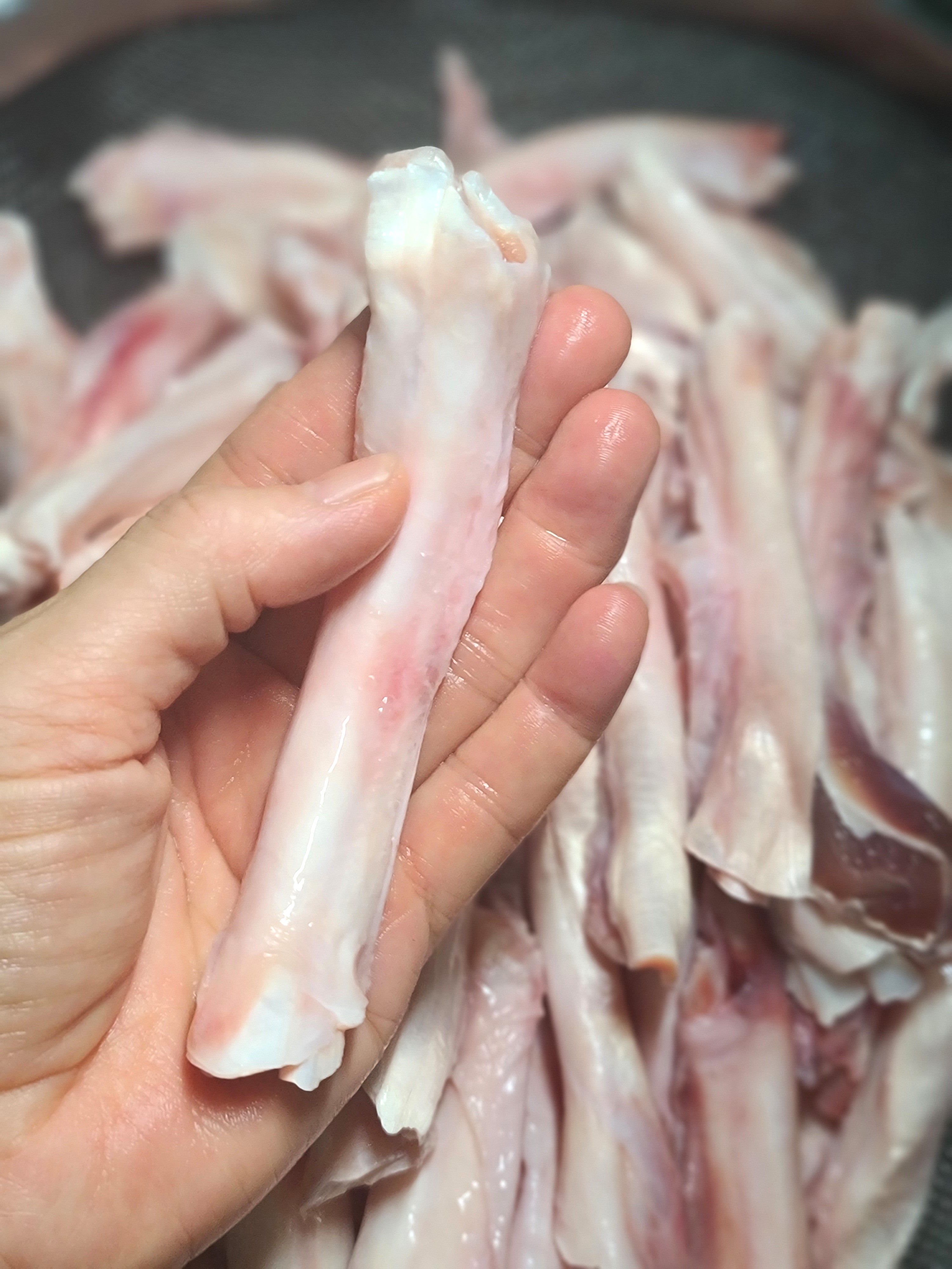 Air-dried Venison Tendon